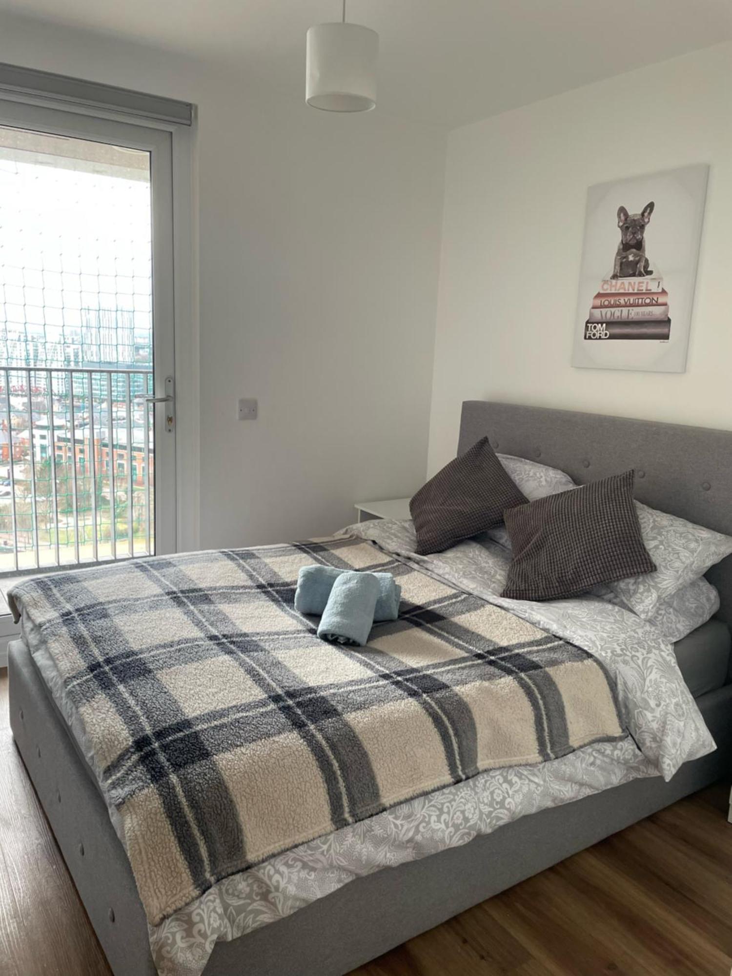 Quayside Penthouse 2 Bedroom Ensuite Near Media City & Manchester United Екстериор снимка
