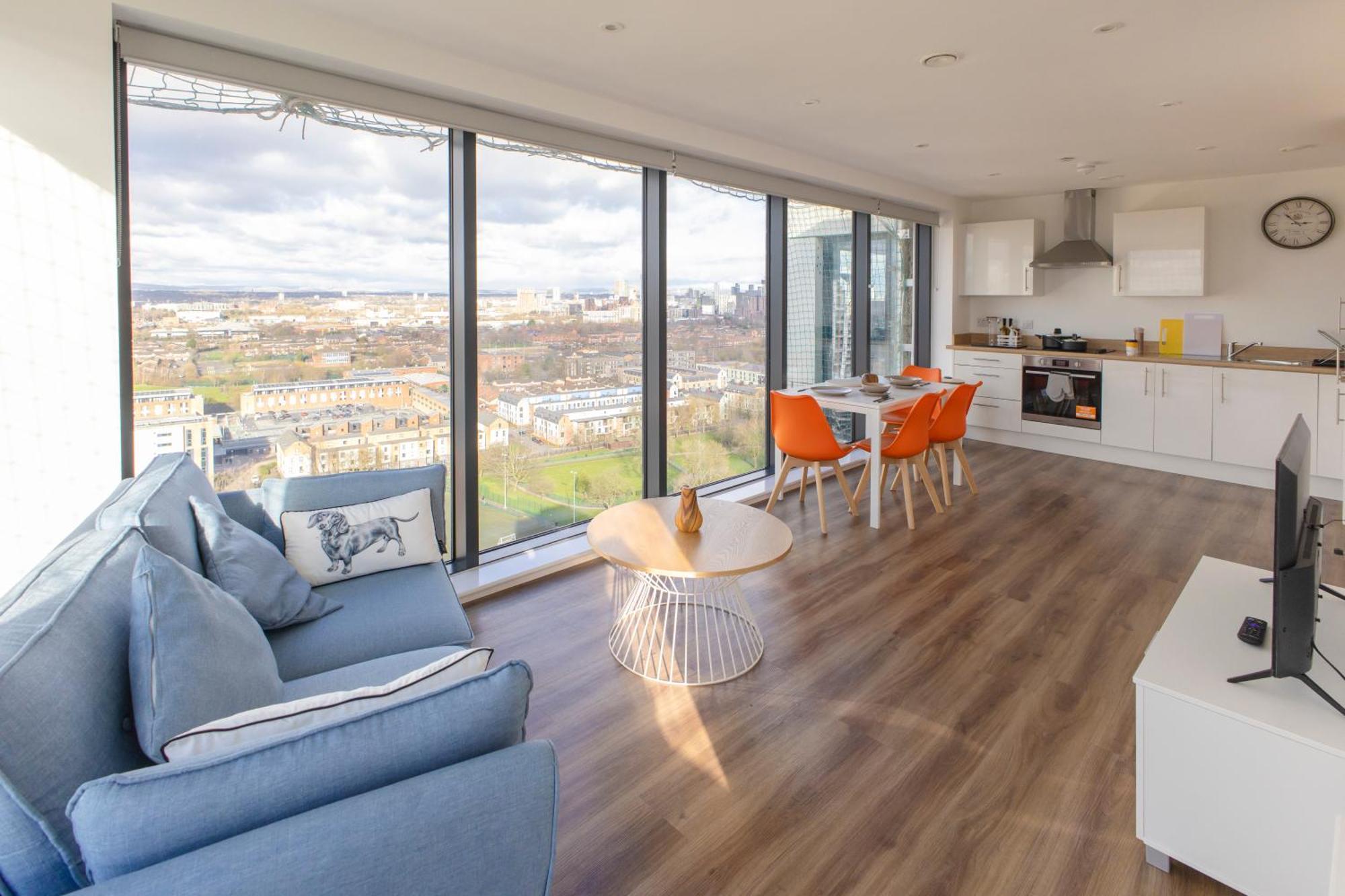 Quayside Penthouse 2 Bedroom Ensuite Near Media City & Manchester United Екстериор снимка